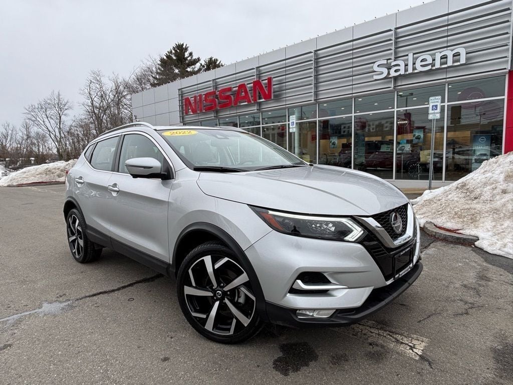 2022 Nissan Rogue Sport SL