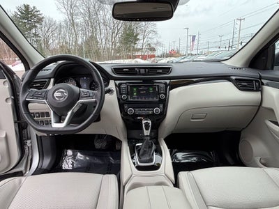 2022 Nissan Rogue Sport SL