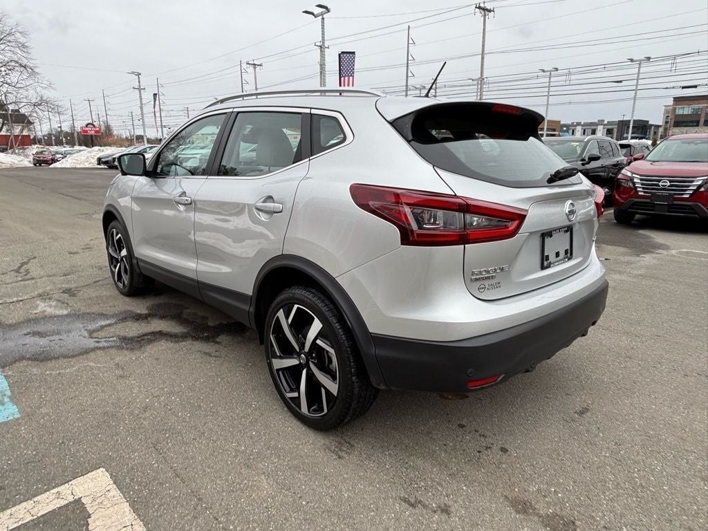 2022 Nissan Rogue Sport SL