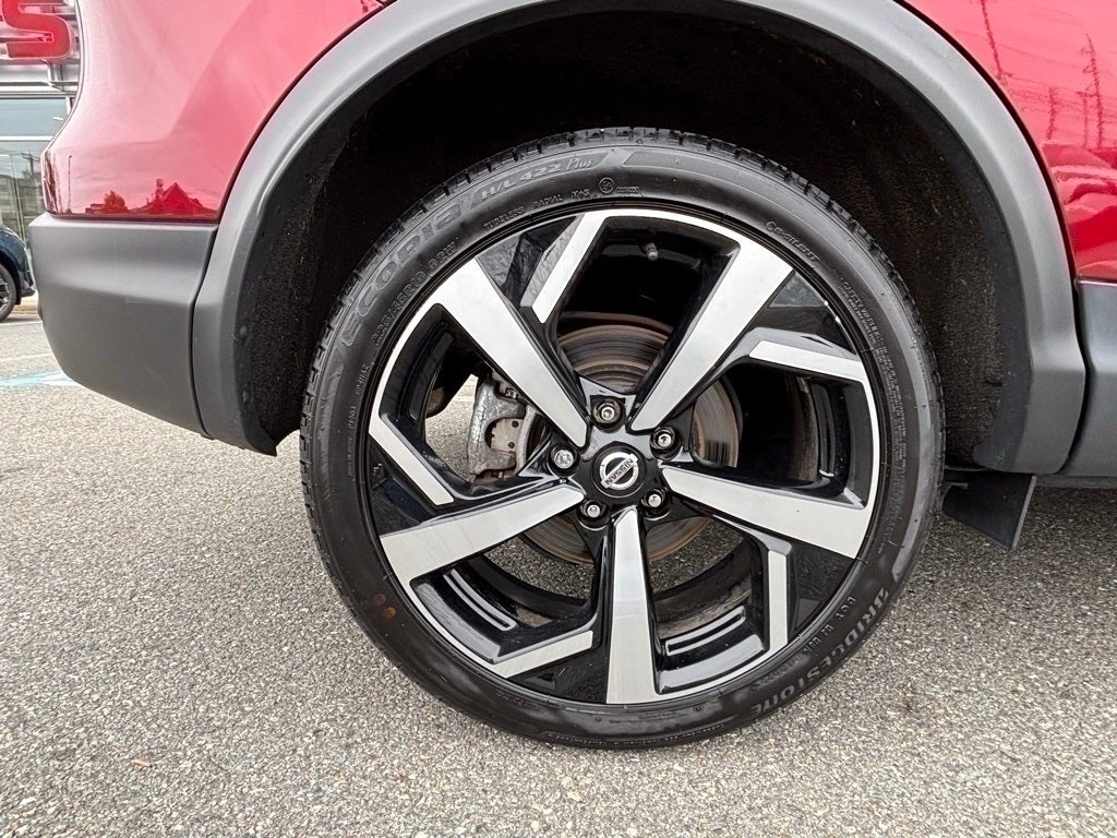 2022 Nissan Rogue Sport SL