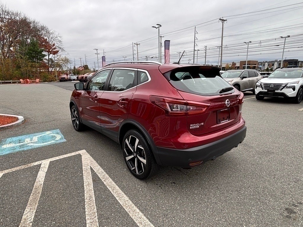 2022 Nissan Rogue Sport SL