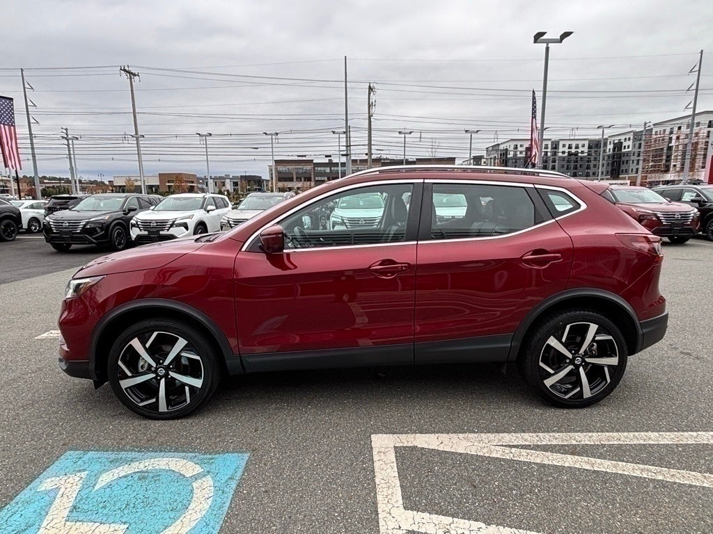 2022 Nissan Rogue Sport SL