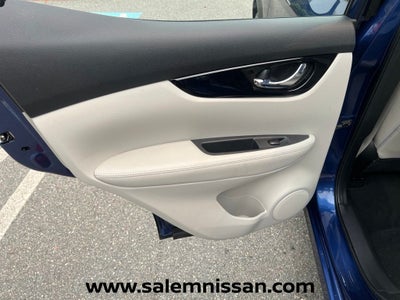 2022 Nissan Rogue Sport SL