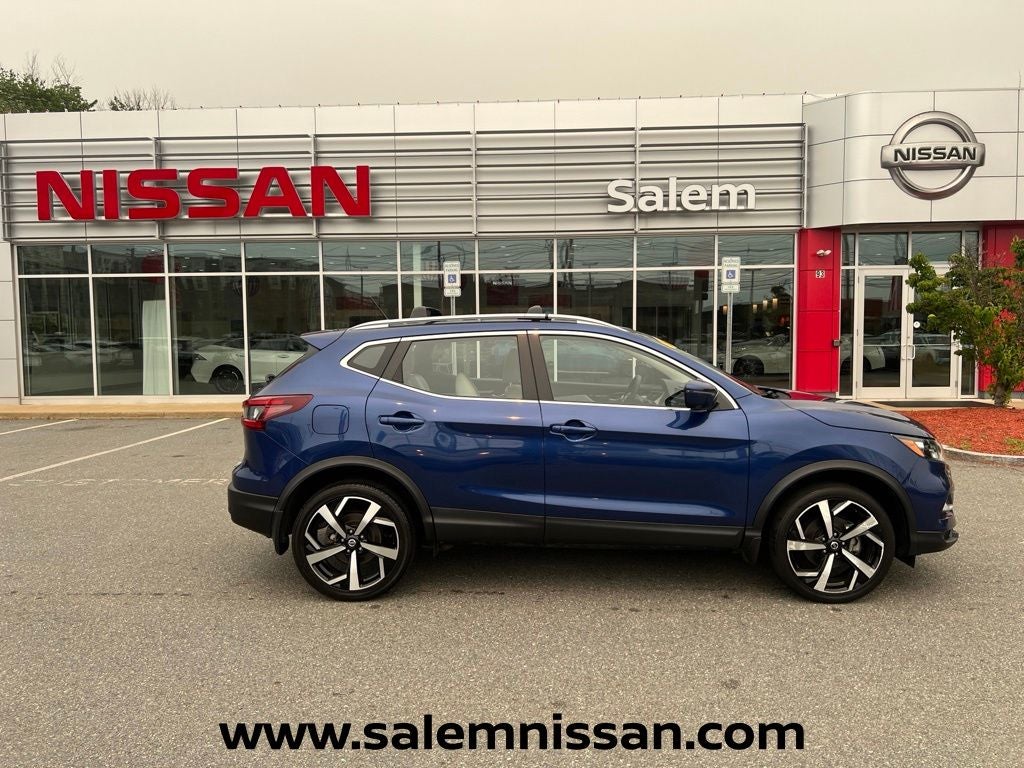 2022 Nissan Rogue Sport SL