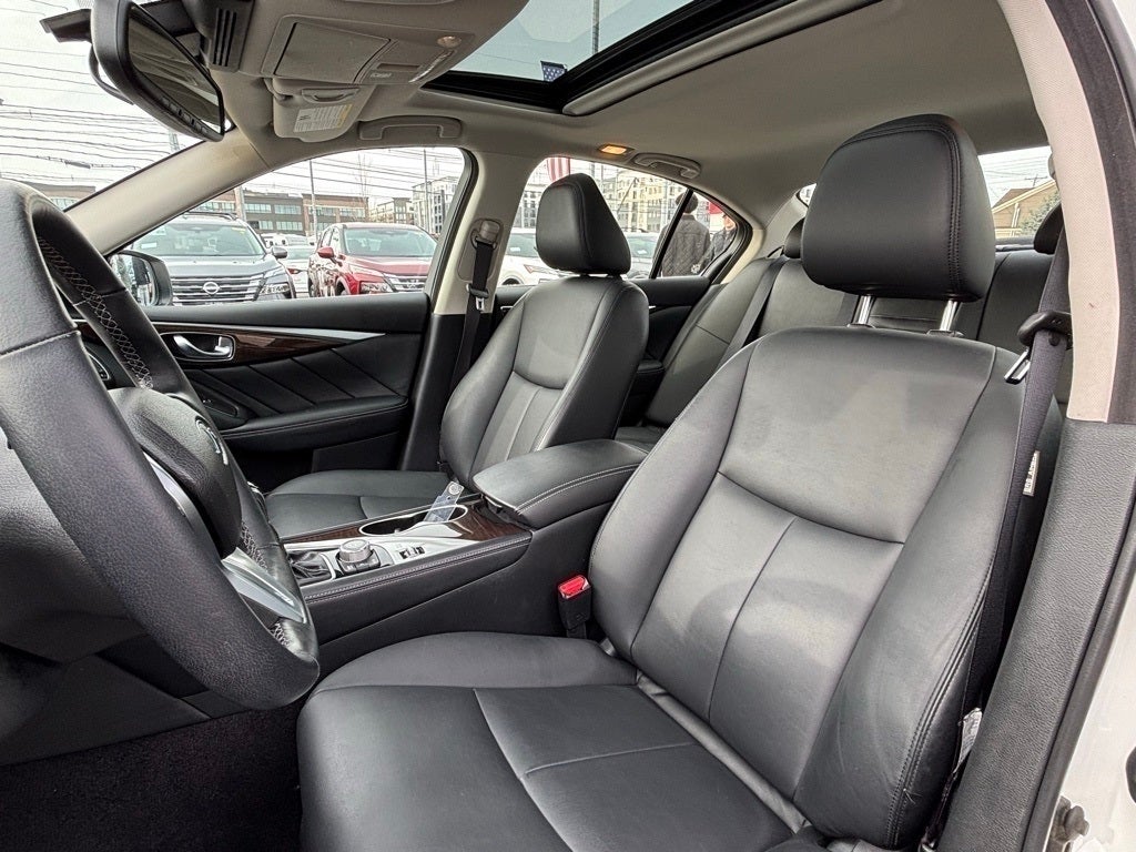 2018 INFINITI Q50 3.0t LUXE