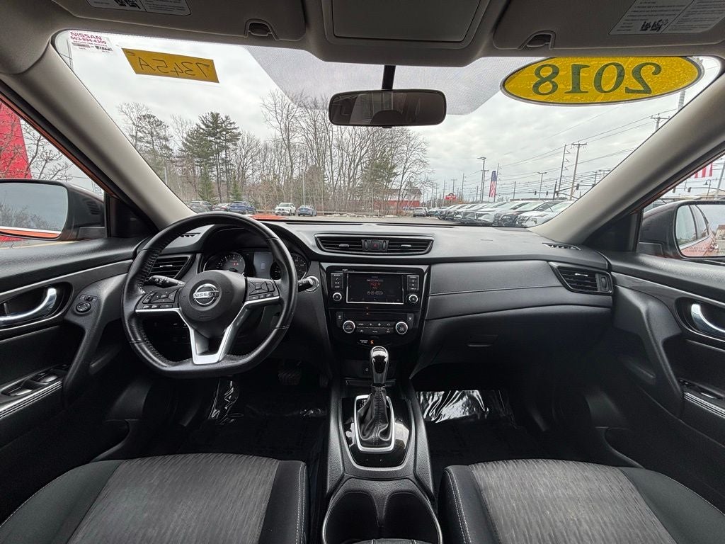 2018 Nissan Rogue SV