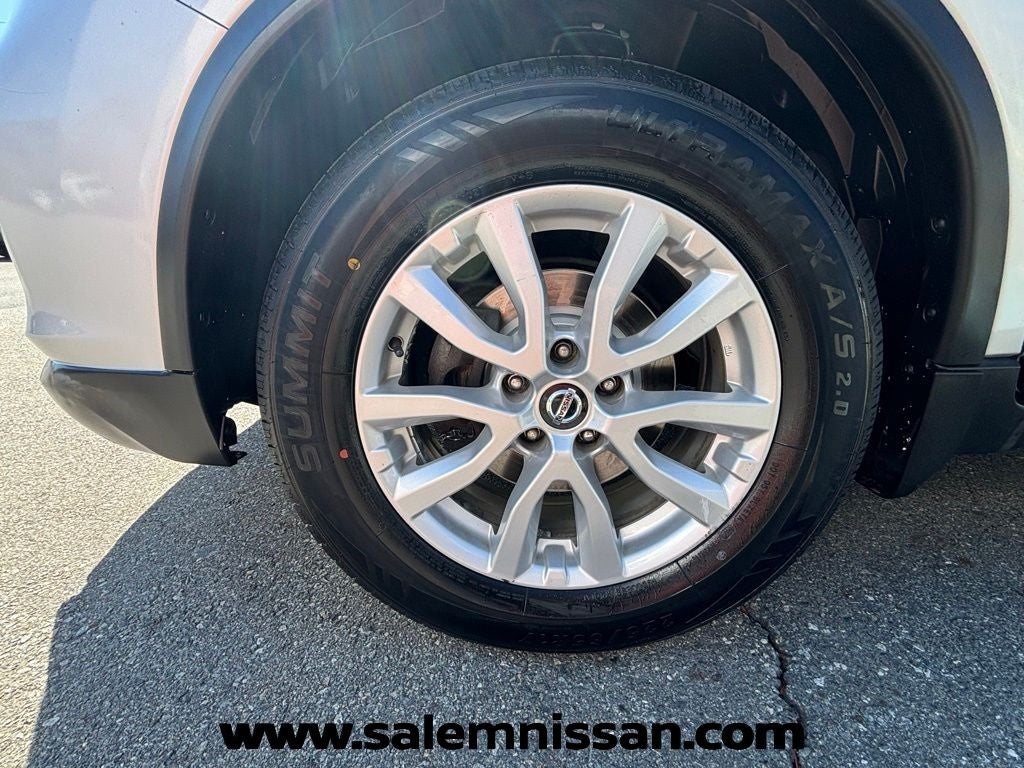 2018 Nissan Rogue SV