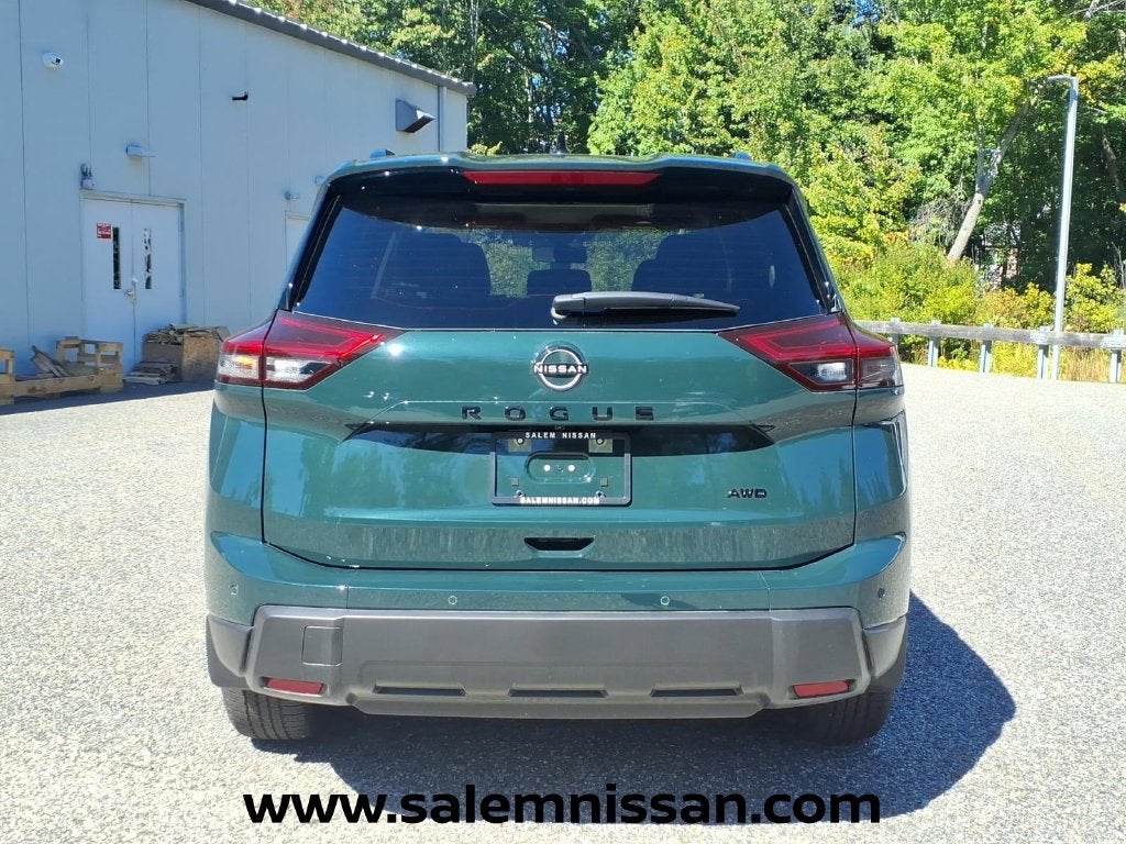 2026 Nissan Rogue Dark Armor