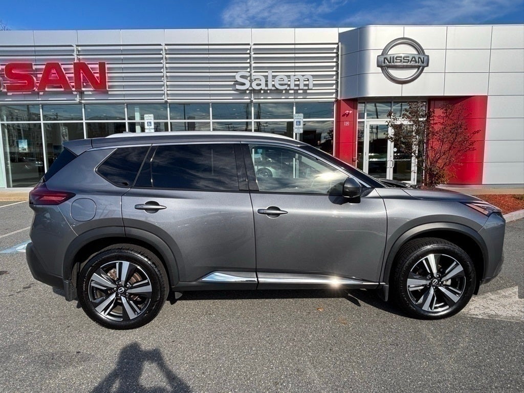 2023 Nissan Rogue SL