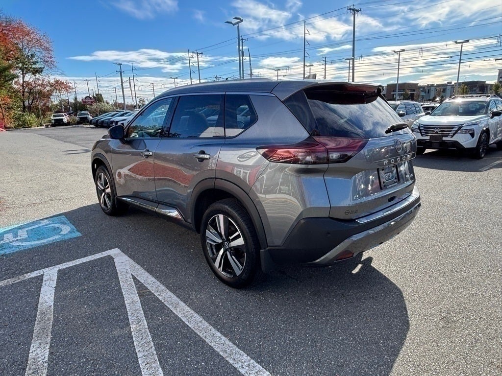 2023 Nissan Rogue SL