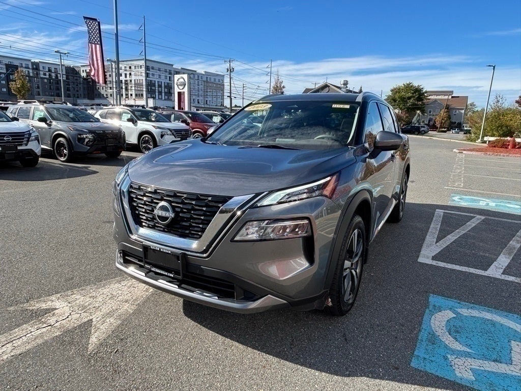 2023 Nissan Rogue SL
