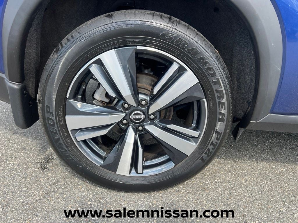 2023 Nissan Rogue SL