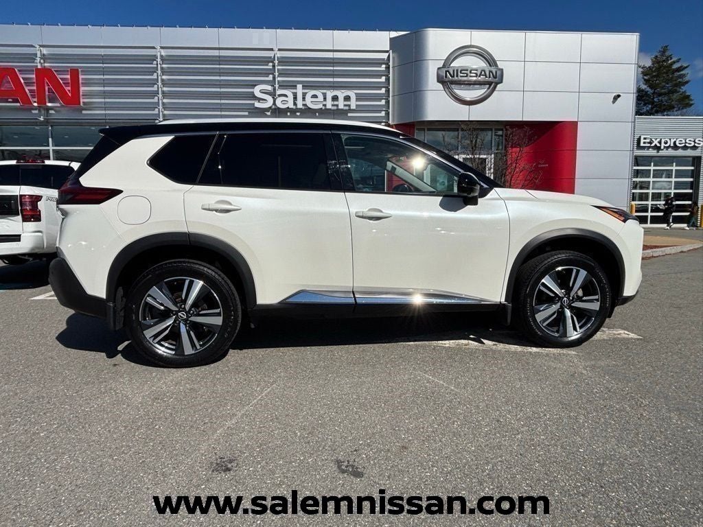 2023 Nissan Rogue SL