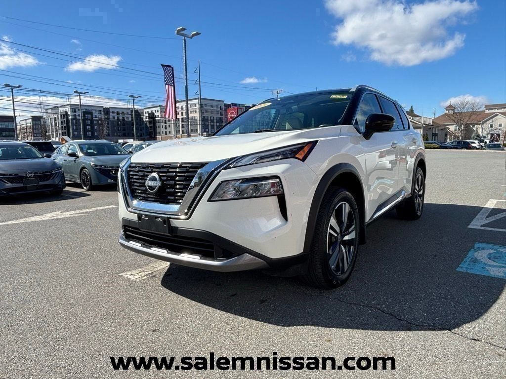 2023 Nissan Rogue SL