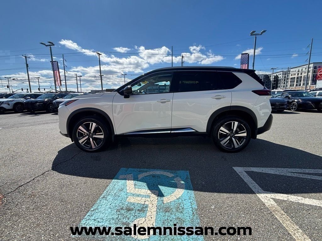 2023 Nissan Rogue SL