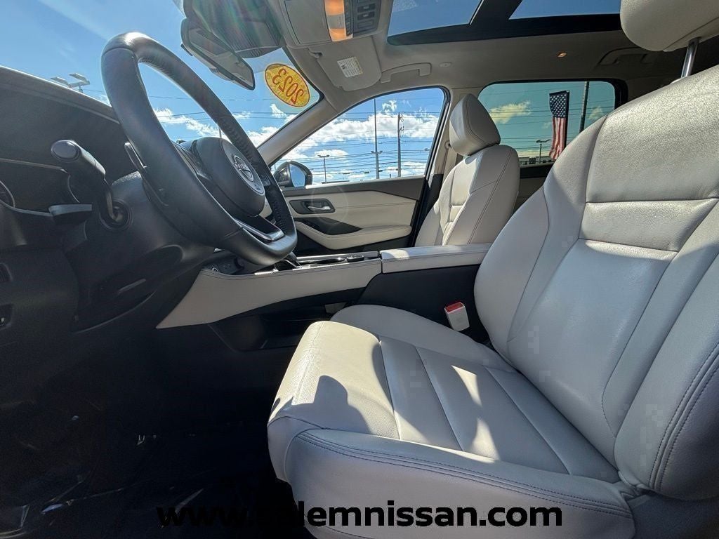 2023 Nissan Rogue SL