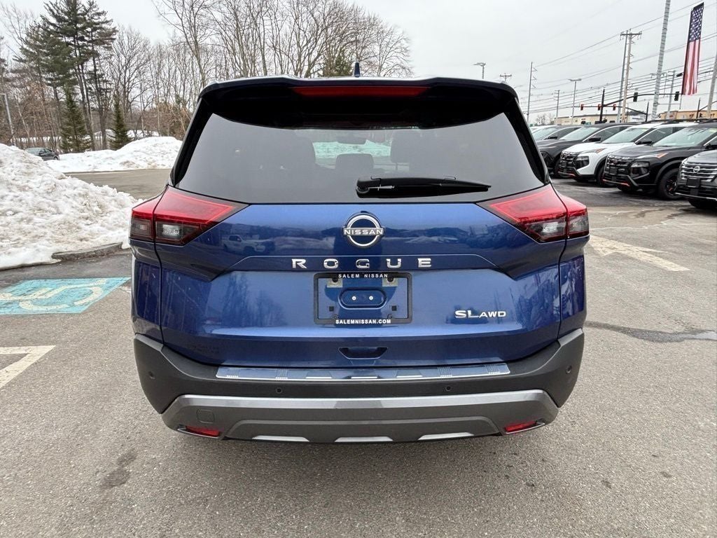 2023 Nissan Rogue SL