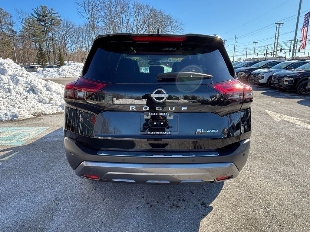 2023 Nissan Rogue SL
