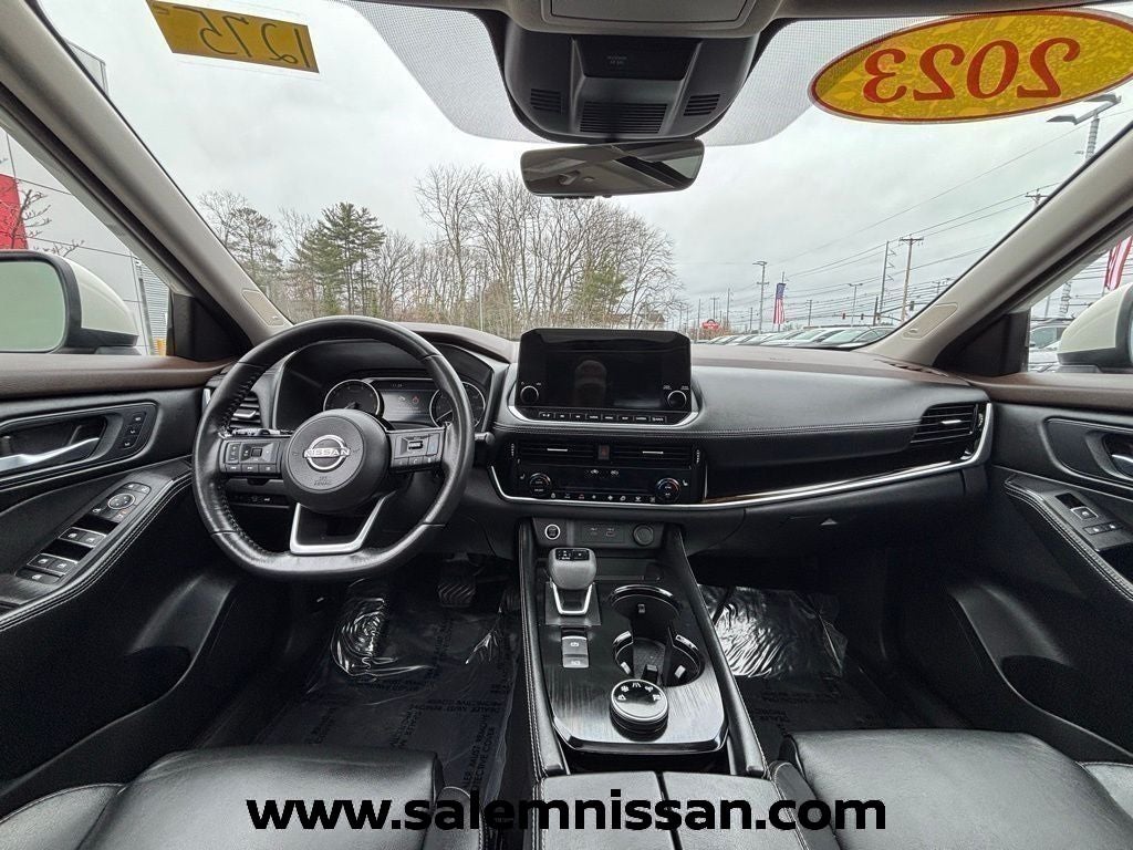 2023 Nissan Rogue SL