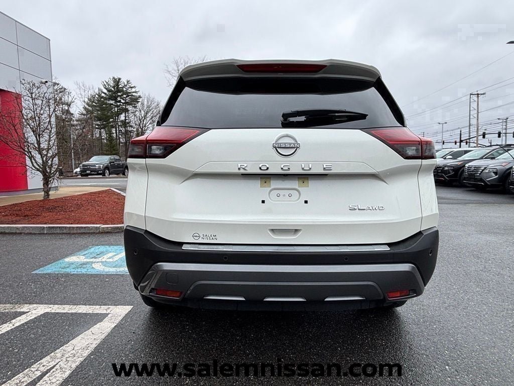 2023 Nissan Rogue SL