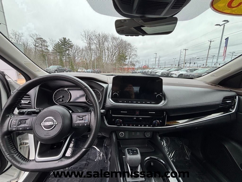 2023 Nissan Rogue SL