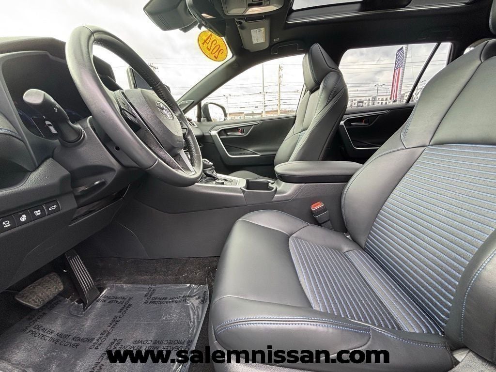 2024 Toyota RAV4 Hybrid XSE