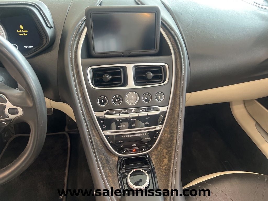 2020 Aston Martin DB11 Volante