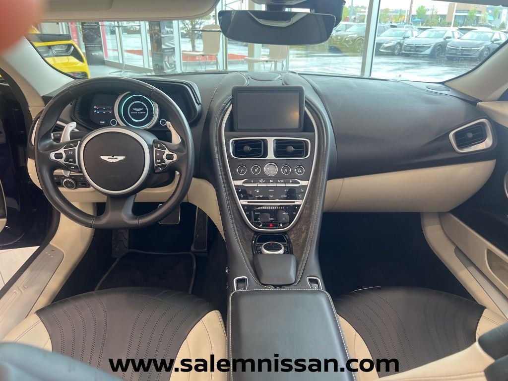 2020 Aston Martin DB11 Volante