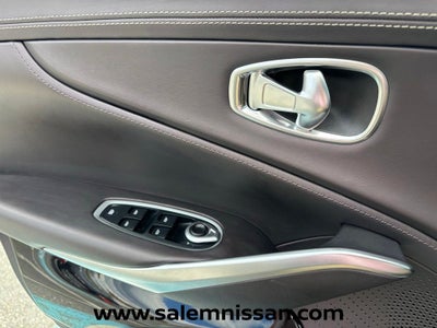 2024 Aston Martin DBX 707