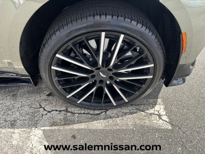 2024 Aston Martin DBX 707