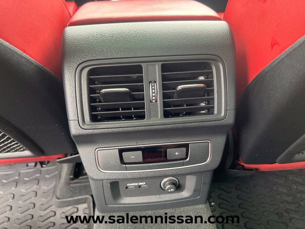 2025 Audi SQ5 Sportback Premium Plus quattro