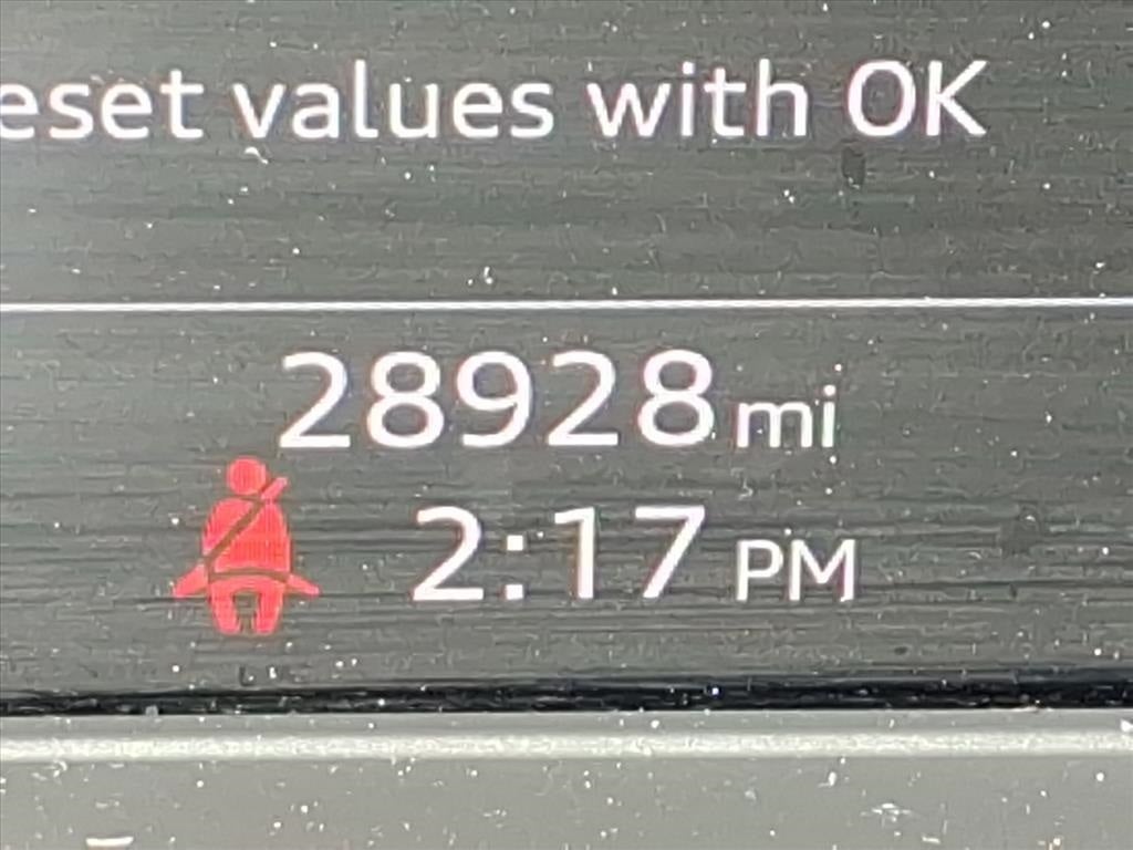 2023 Audi Q5 45 S line Premium quattro