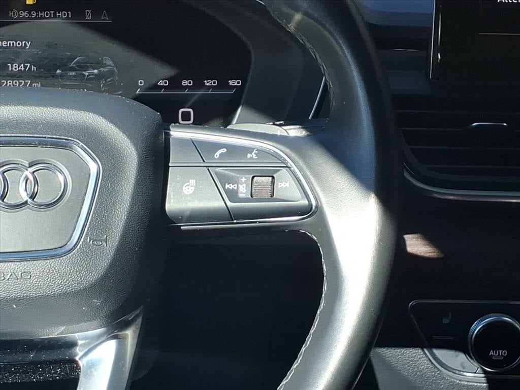 2023 Audi Q5 45 S line Premium quattro