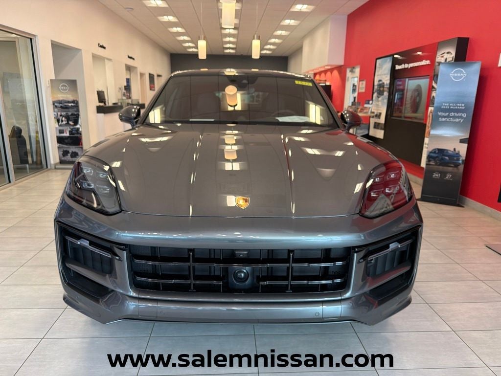 2026 Porsche Cayenne Coupe GTS