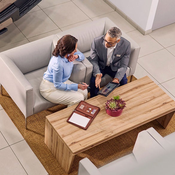 Salem Nissan in Salem NH