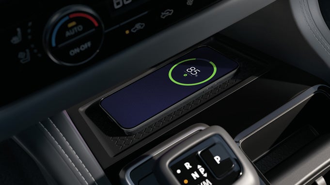 Salem Nissan in Salem NH