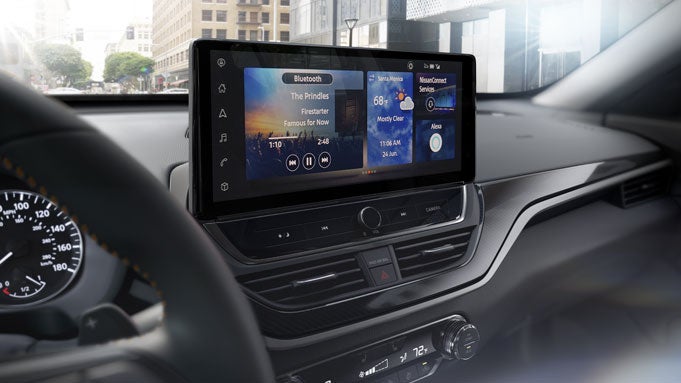 Salem Nissan in Salem NH